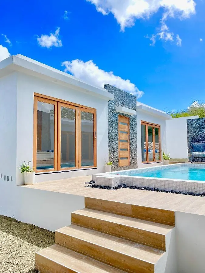 Moringa Resort - Studio A With Pool Open Air Shower & Bath Willemstad